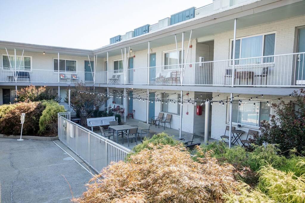 Appartamento Walk To 12 South, 7 Min To Downtown, Free Parking! Nashville Esterno foto